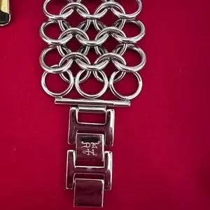 Ed Hardy | Accessories | Ed Hardy Flower Dial Silver Tone  display picture 1